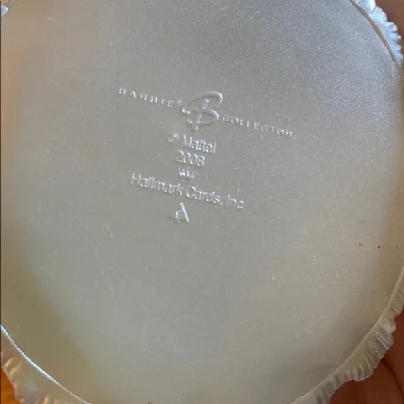 Hallmark Keepsake Special Edition 2008 Celebration Barbie Ornament - Picture 4 of 7